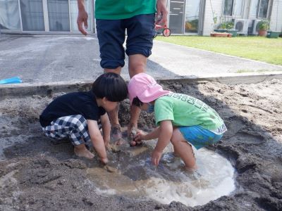 砂場あそび