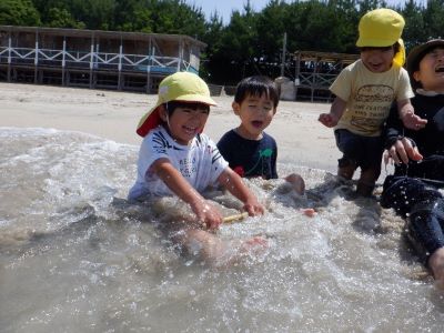 海遊び